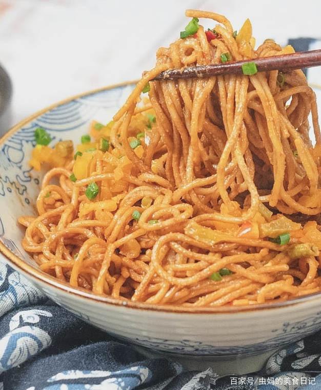 鸡肉芋头的做法:美味佳肴背后的秘密